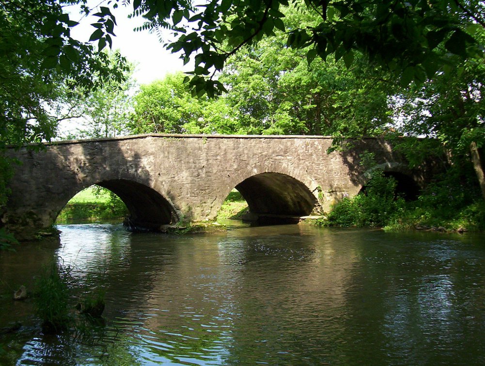 Womelsdorf Bridge (54C), Womelsdorf (photo_ E. Scott)